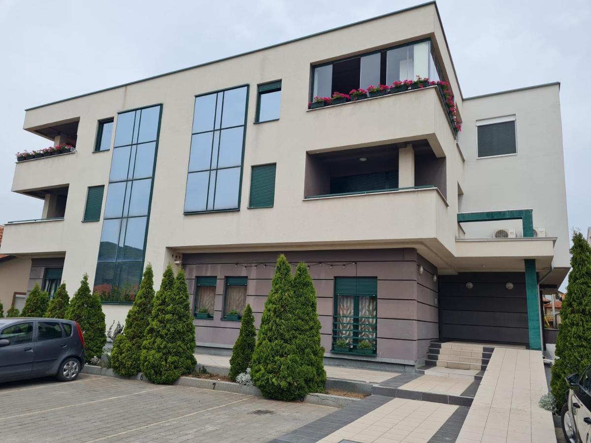 Harmony Apartmani Arandjelovac Eksteriør bilde